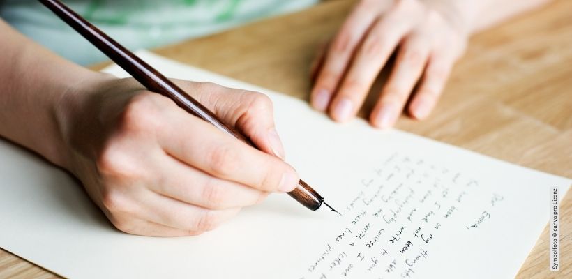 Die Kunst des Handletterings: Tipps und Tricks für schöne Schriftkunst