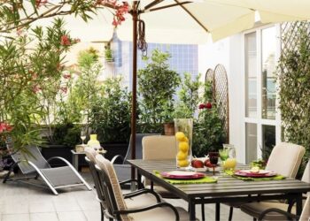 Terrasse gestalten mit wenig Geld